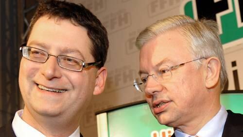 Einer wird Ministerpräsident: Roland Koch (r.) oder Thorsten Schäfer-Gümbel. Einer wird Ministerpräsident: Roland Koch (r.) oder Thorsten Schäfer-Gümbel.