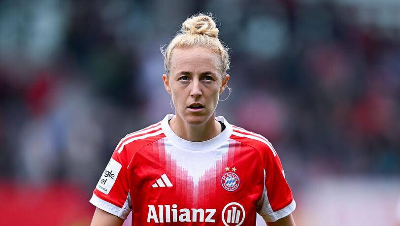 Abwehrspielerin Carolin Simon vom FC Bayern verletzte sich in Barcelona. (Archivfoto)