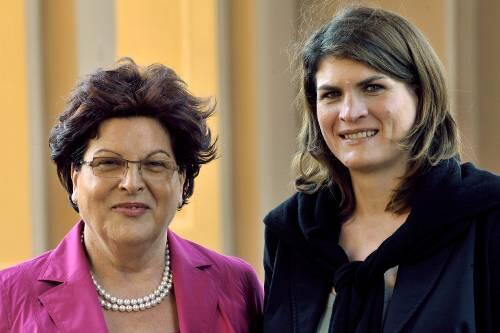 Das schwarz-grüne Duo: Barbara (l.) und Claudia Stamm bei ihrer Premiere im Landtag.
