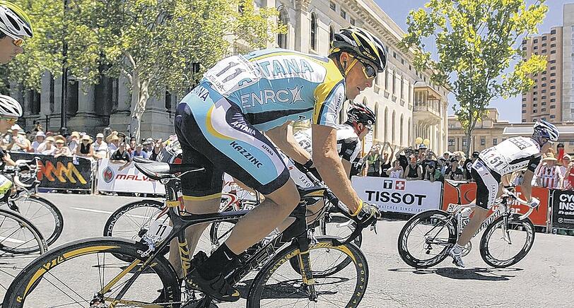 Rückkehrer Lance Armstrong beendet sein erstes Rennen nach dem Comeback, die Tour Down Under, unter ferner liefen &ndash; auf Rang 29.