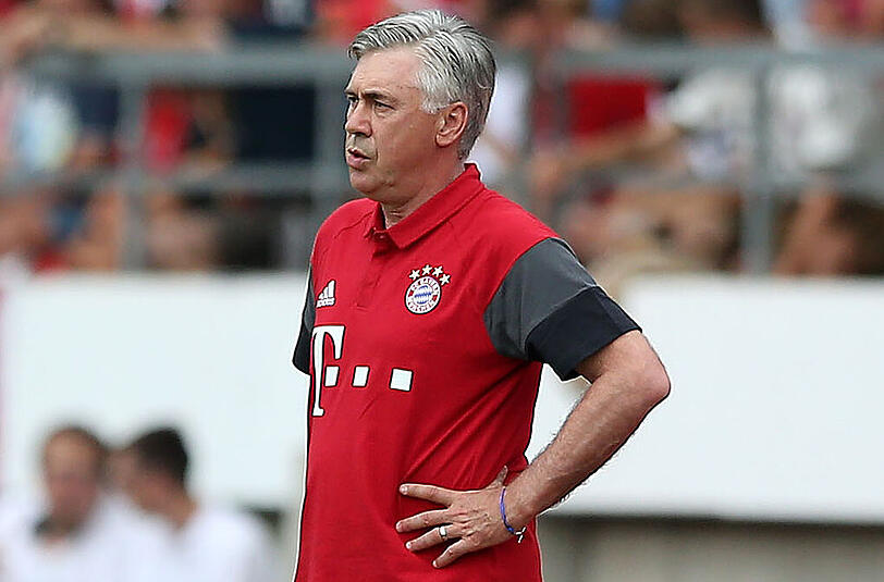 Beim Wiedersehen mit seinem geliebten AC Mailand kann Carlo Ancelotti beileibe keine Bayern-Wunschelf aufbieten.