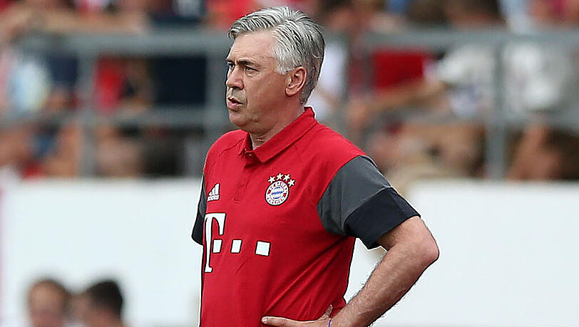 Beim Wiedersehen mit seinem geliebten AC Mailand kann Carlo Ancelotti beileibe keine Bayern-Wunschelf aufbieten. Beim Wiedersehen mit seinem geliebten AC Mailand kann Carlo Ancelotti beileibe keine Bayern-Wunschelf aufbieten.