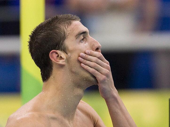 Schreck lass nach: Schwimm-Superstar Michael Phelps muss eine Drei-Monats-Sperr absitzen.