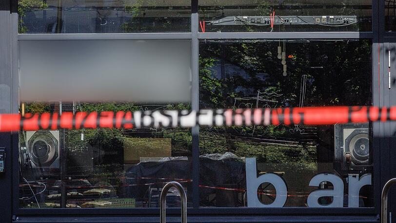 Der Tatverdächtige hatte vor einer Bar mehrere Menschen angegriffen und verletzt.
