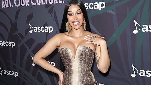 Cardi B ist nun auch musikalisch zurück.