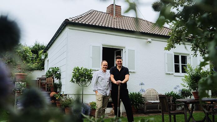 Leopold Lorenzoni (l.) und Felix Heinzelmann haben in Trudering ihr Traumhaus gefunden.