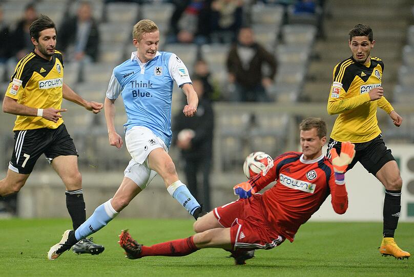 Jannik Bandowski &ndash; Note 4 - Vergab eine Großchance (37.). Mit seiner Schnelligkeit einer der dynamischeren Löwen.