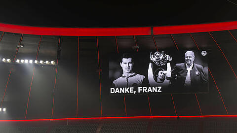 Am kommenden Freitag lädt der FC Bayern zur Trauerfeier für Franz Beckenbauer.
