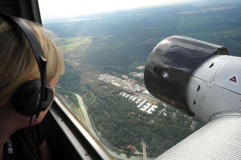 Cockpit, Panorama, lauter Motor: Die AZ hat sich auf einen Rundflug mit der alten Tante Ju begeben. Hier gibt's die spektkulären Bilder vom Flug