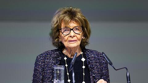 Charlotte Knobloch überlebte den Holocaust, weil sie in einem Dorf versteckt wurde. (Archivbild)