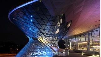 In der BMW-Welt ist auch im September und Oktober einiges geboten. In der BMW-Welt ist auch im September und Oktober einiges geboten.