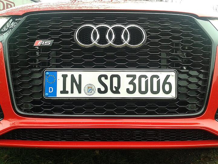 Das sportliche Top-Modell der gerade aufgefrischten Q3-Baureihe: der RS mit jetzt 340 PS.