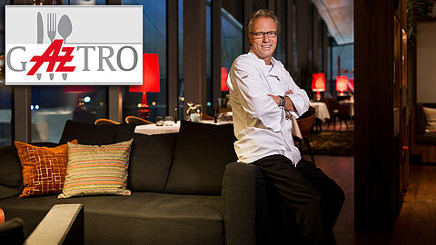 Chefkoch Bobby Bräuer im Ess.Zimmer.