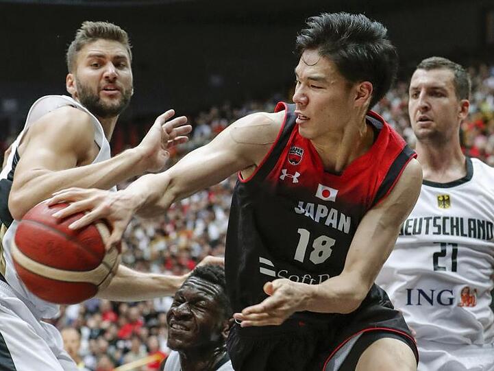 Die deutschen Basketballer unterlagen Japan mit 83:86.