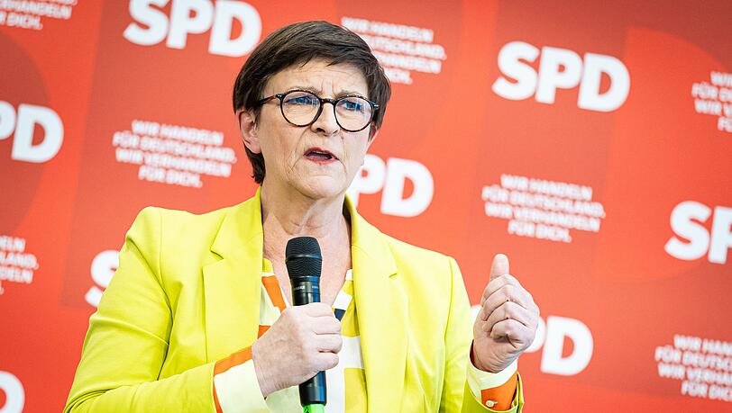 "Frauen stellen die Hälfte der Bevölkerung und wir wollen auch, wie wir manchmal sagen, nicht nur den halben Kuchen, sondern die halbe Bäckerei", sagt die SPD-Vorsitzende Saskia Esken.