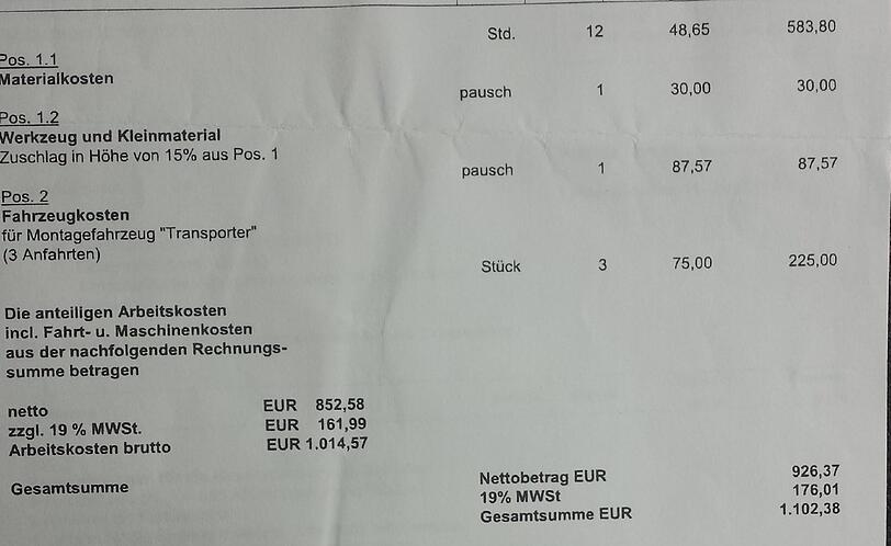 Die Rechnung im Detail. Der größte Posten (583,80) umfasst Arbeits- sowie An- und Abfahrzeiten.