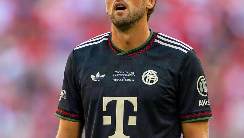 Das "T" der Telekom ziert auch künftig die Brust des FC Bayern.