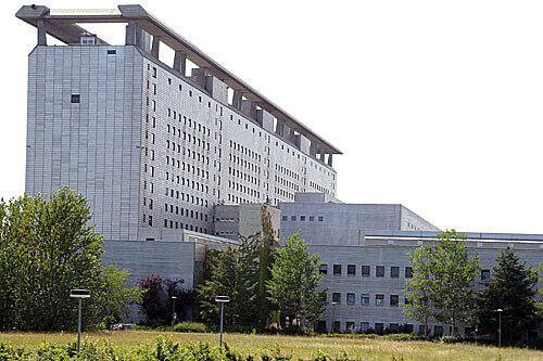Ein 40-jährige hatte sich im Forschungsetat des Klinikum Großhadern bedient.