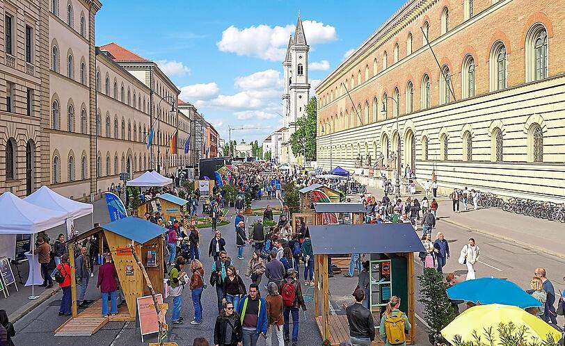 Das Zamanand findet mehrmals im Jahr auf der Ludwigstraße statt. Das Zamanand findet mehrmals im Jahr auf der Ludwigstraße statt.