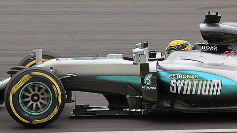 Startet in Brasilien von der Pole Position: Lewis Hamilton.