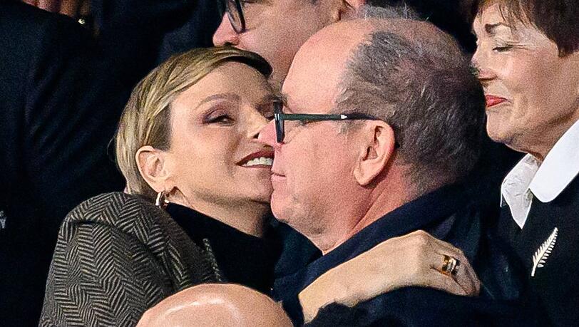 Charlène und Albert von Monaco beim Rugby-WM-Finale.