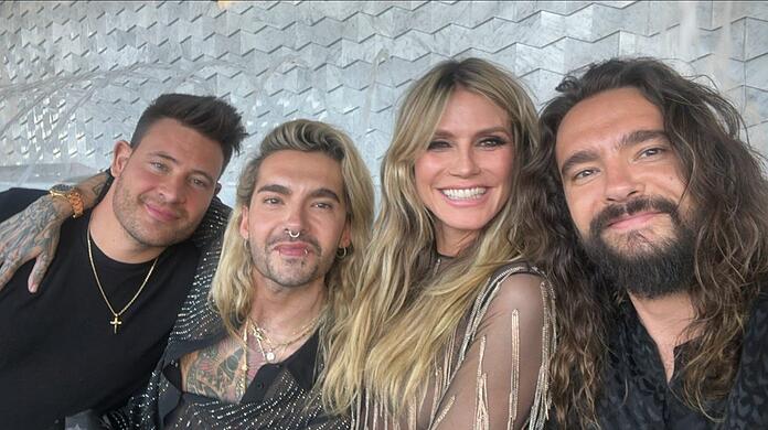 Heidi Klum postet ein Foto, das Marc Eggers Arm in Arm mit Bill Kaulitz zeigt.  Die beiden waren am Wochenende mit Heidi und Tom unterwegs.