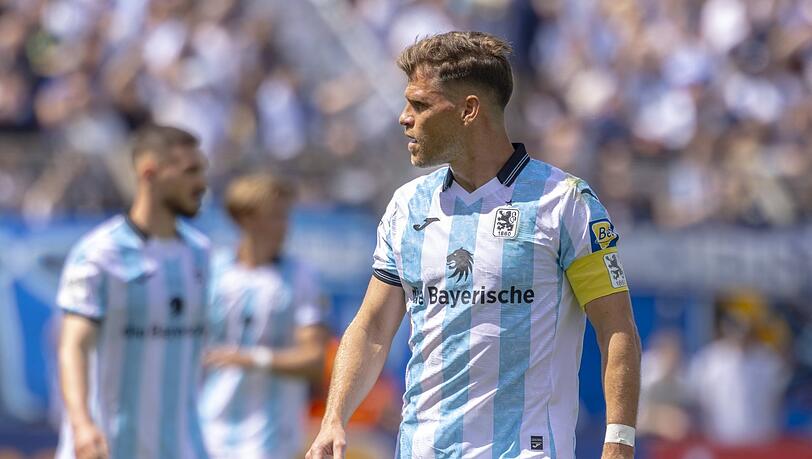 Ein großer Name, für große Fußstapfen: Florian Niederlechner könnte in der Regionalliga der neue Sascha Mölders werden. Ein großer Name, für große Fußstapfen: Florian Niederlechner könnte in der Regionalliga der neue Sascha Mölders werden.