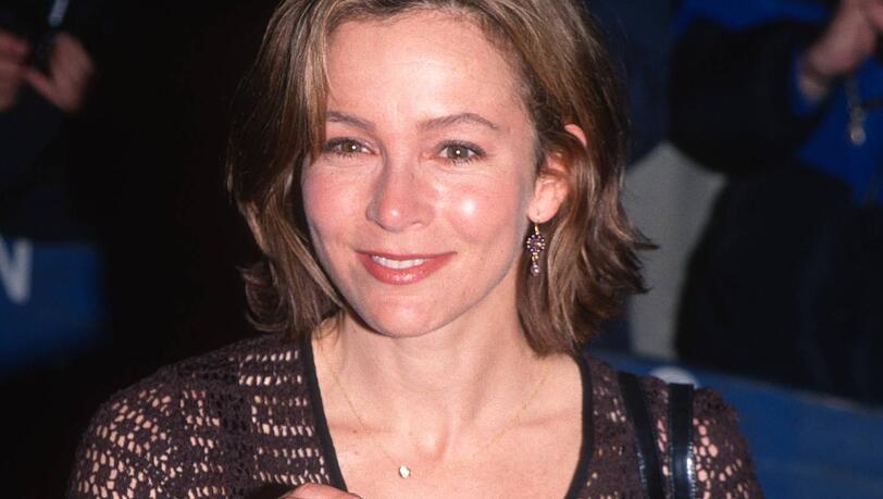 Zehn Jahre nach dem Welterfolg mit "Dirty Dancing" war Jennifer Grey kaum wiederzuerkennen. Zehn Jahre nach dem Welterfolg mit "Dirty Dancing" war Jennifer Grey kaum wiederzuerkennen.