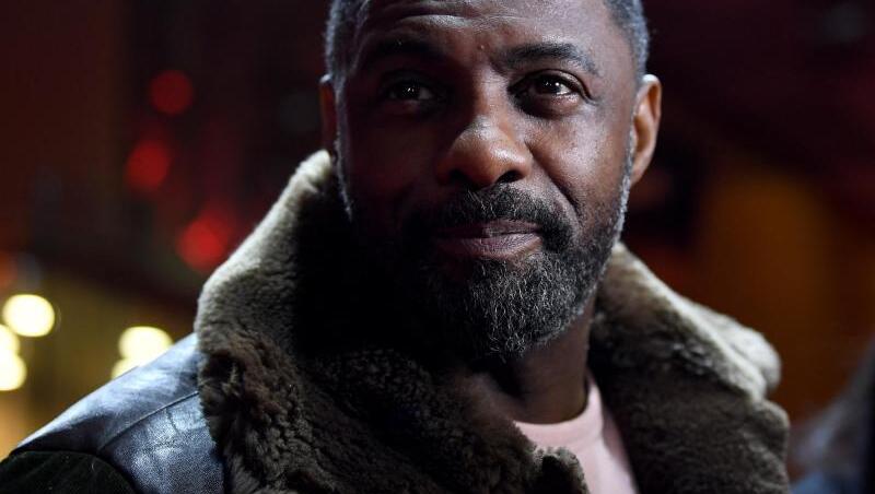 Idris Elba und James Bond: Den Schauspieler stört an der Diskussion, dass es fast immer nur um seine Hautfarbe geht. Idris Elba und James Bond: Den Schauspieler stört an der Diskussion, dass es fast immer nur um seine Hautfarbe geht.