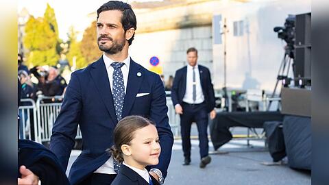 Prinz Carl Philip mit seinem Sohn Alexander im Jahr 2023.