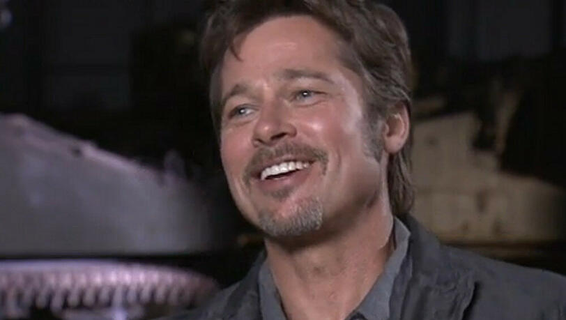 Die Frage nach seiner Körperhygiene bringt Brad Pitt komplett aus dem Konzept Die Frage nach seiner Körperhygiene bringt Brad Pitt komplett aus dem Konzept