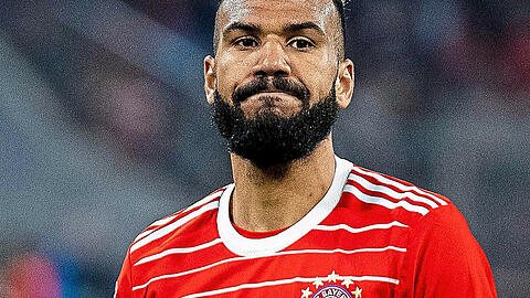 Er fällt mit Knieproblemen weiter aus: Bayern-Stürmer Eric Maxim Choupo-Moting.  Sascha Walther/imago