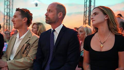 Benedict Cumberbatch (li.), Prinz William und Emma Watson in London.