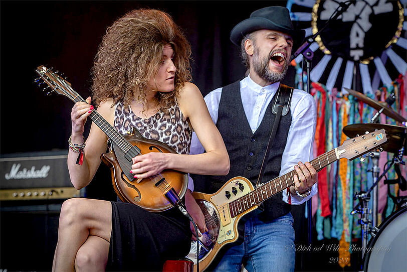 "Muddy What?“ spielt auf dem Bluesfest. "Muddy What?“ spielt auf dem Bluesfest.