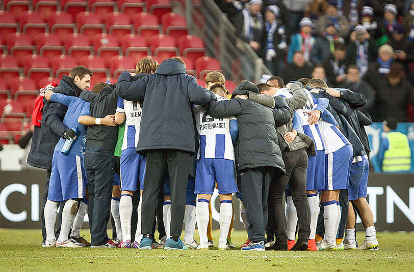 Hertha BSC Berlin steht auf dem vorletzten Tabellenplatz (21 Punkte, 26:40 Tore): Der Hauptstadtclub spielt am Sonntag auswärts gegen Wolfsburg.