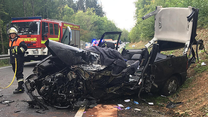 Sechs zum Teil schwerverletzte Personen sind die traurige Bilanz eines Unfalls im Landkreis Main-Spessart.