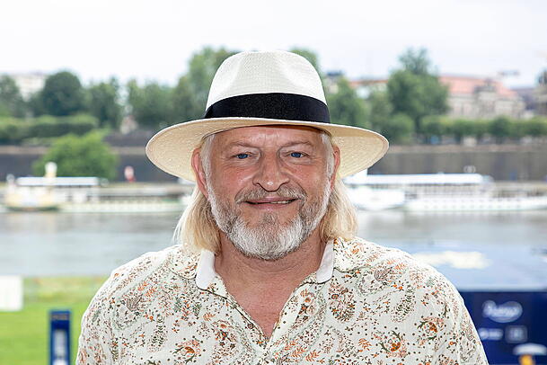 Frank Kessler ist ganz heiß aufs Dschungelcamp. Frank Kessler ist ganz heiß aufs Dschungelcamp.