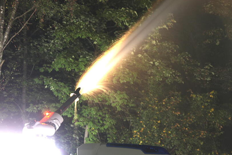 Großübung der Feuerwehr in einem Chemiewerk. Die spektakulären Bilder.