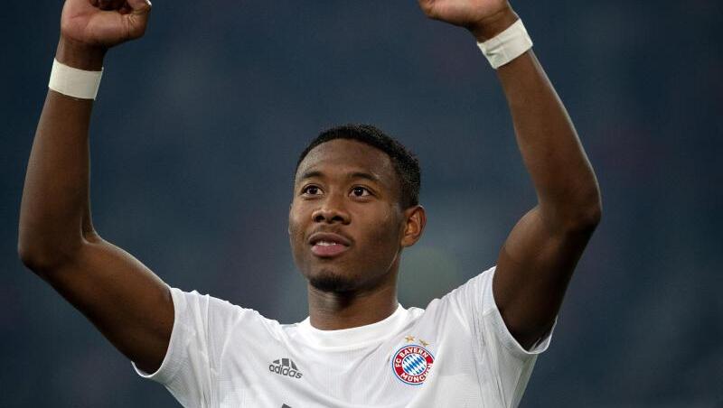 Der Münchner David Alaba feiert nach dem Spiel. Foto: Federico Gambarini/dpa/Archivbild Der Münchner David Alaba feiert nach dem Spiel. Foto: Federico Gambarini/dpa/Archivbild