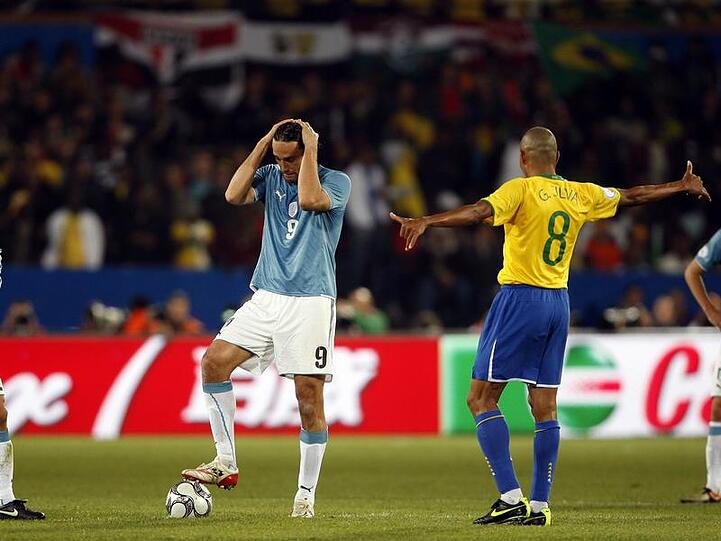 Madonna, was für eine Klatsche! Das 0:3 gegen Brasilien passt exakt in Luca Tonis Anti-Lauf.Foto: dpa
