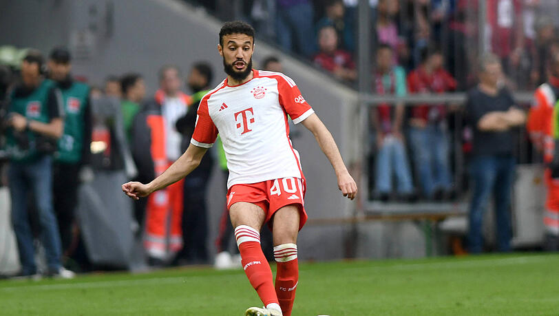 Noussair Mazraoui beschwerte sich in der vergangenen Saison gleich mehrfach über seine Einsatzzeiten. Noussair Mazraoui beschwerte sich in der vergangenen Saison gleich mehrfach über seine Einsatzzeiten.