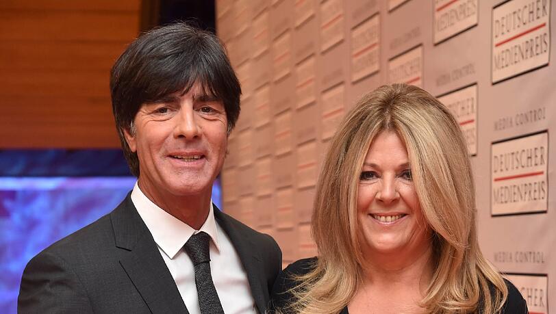Daniela und Jogi Löw kennen sich seit 36 Jahren - nach 30 Jahren Ehe verkündeten die beiden im August 2016 ihre Trennung.