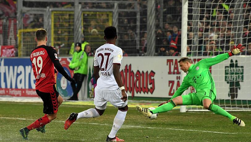 MANUEL NEUER NOTE 3:
Konnte nichts ausrichten gegen Haberers Schuss zum 0:1. Bei sonstigen Flachschüssen und Flanken war der Welttorhüter im Abo jedoch souverän zur Stelle. MANUEL NEUER NOTE 3:
Konnte nichts ausrichten gegen Haberers Schuss zum 0:1. Bei sonstigen Flachschüssen und Flanken war der Welttorhüter im Abo jedoch souverän zur Stelle.