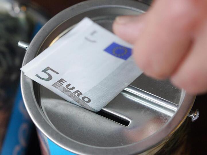Die Spendenbereitschaft der Deutschen ist im Krisenjahr 2020 nicht zurückgegangen.