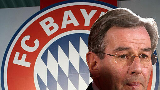 Der Finanzvorstand des FC Bayern Karl Hopfner wird noch drei Monate länger als geplant Finanzvorstand bleiben. Weil sein Nachfolger Jan-Christian Dreesen erst später zu Verfügung steht. Der Finanzvorstand des FC Bayern Karl Hopfner wird noch drei Monate länger als geplant Finanzvorstand bleiben. Weil sein Nachfolger Jan-Christian Dreesen erst später zu Verfügung steht.