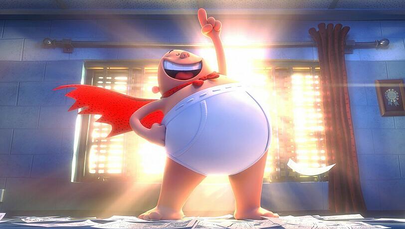 Captain Underpants sorgt zunächst erstmal für Chaos anstelle von Recht und Ordnung.
