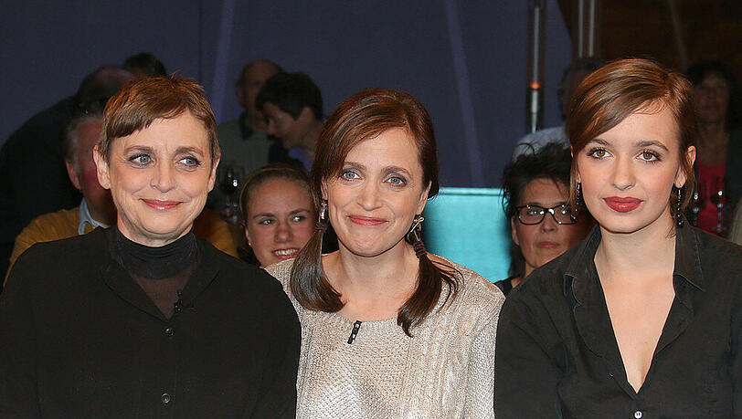 Katharina, Anna und Nellie Thalbach (v.l.) bei der NDR Talkshow Katharina, Anna und Nellie Thalbach (v.l.) bei der NDR Talkshow