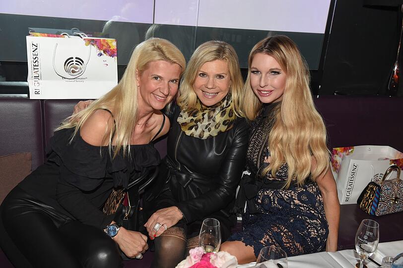 Christiane Wolff, Marianne Hartl und Sabine Piller