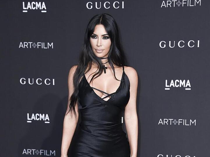 Kim Kardashian West hält unbeirrt an ihrer Modelinie fest.