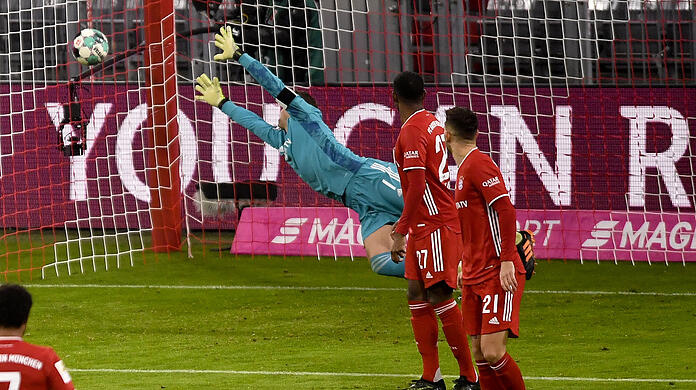 Die Abwehr des FC Bayern rund um Welttorhüter Manuel Neuer kann sich sehen lassen. Hier und da gibt es aber noch Verbesserungsbedarf.